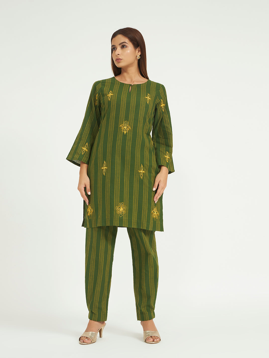 Gauri khanna in Green Striped Kurta Set with Embroidery