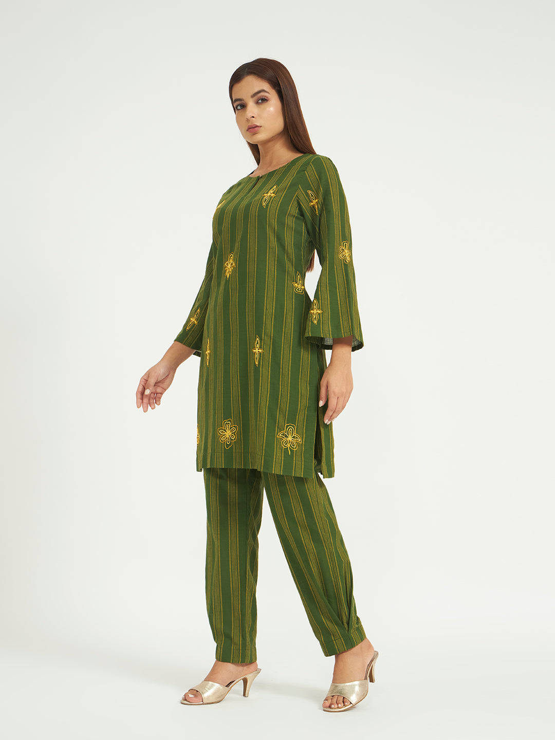 Gauri khanna in Green Striped Kurta Set with Embroidery