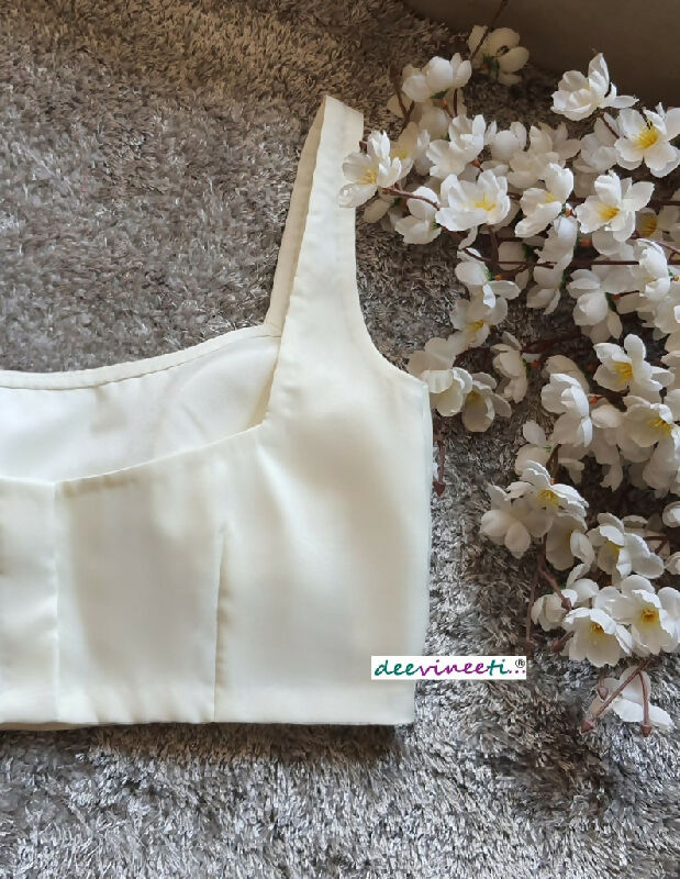 Off-White Tissue Sleeveless Square Neck Blouse