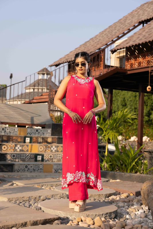 NEERJA - Halter Neck Suit Set