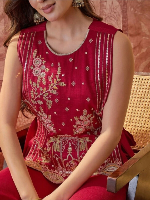Red indo western short kurti with top and pent 3pc set