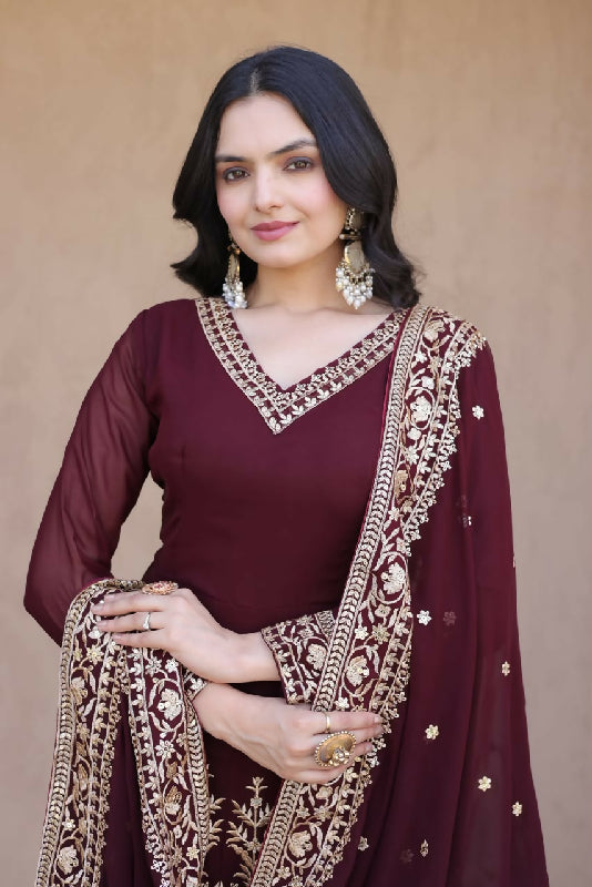 Maroon flaired v neck anarkali suit with pent and dupatta 3pc set