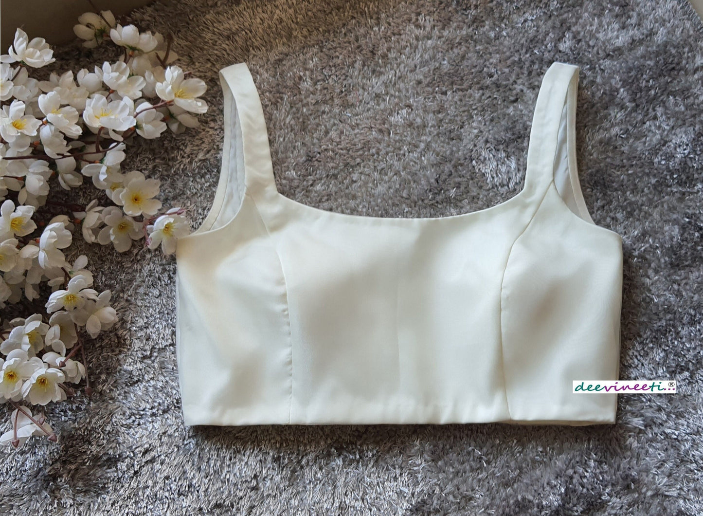 Off-White Tissue Sleeveless Square Neck Blouse