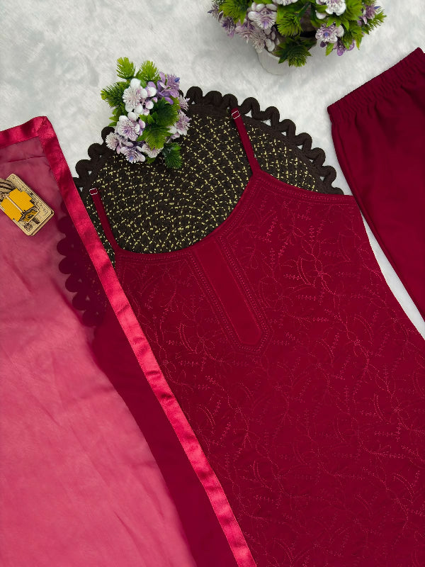 Dark pink spaghetti kurti with sharara and dupatta set