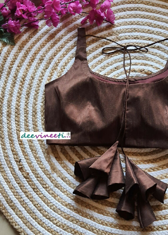 Blended Raw Silk U Neck Blouse